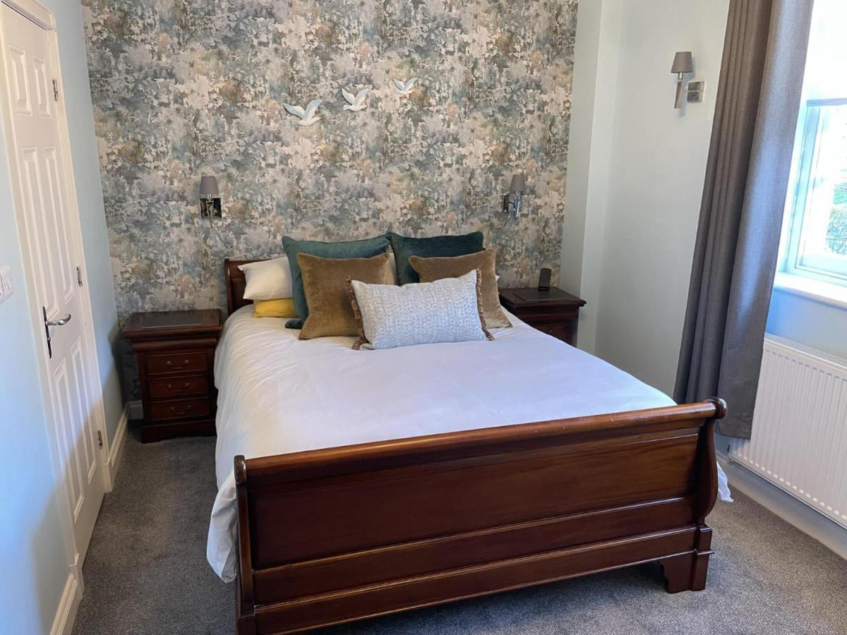 דירות Stunning 2-Bed-2Bath Apt In Whitby With Parking מראה חיצוני תמונה